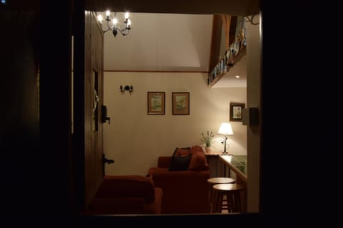 Swallows' Barn Country House in Corby