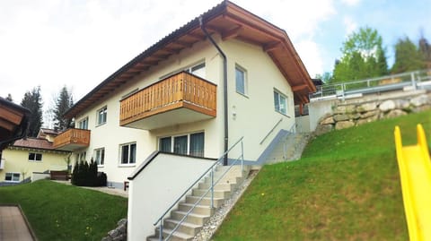 Facade/entrance, Spring, Day, Summer, Balcony/Terrace, Balcony/Terrace, Area and facilities