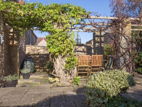 BBQ facilities, Balcony/Terrace