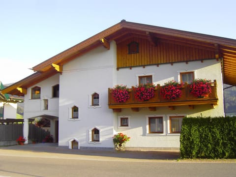 Facade/entrance, Summer, On site, Garden view, Landmark view, Mountain view