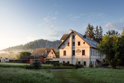 Property building, Natural landscape, Mountain view