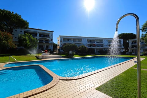 Garden, Swimming pool