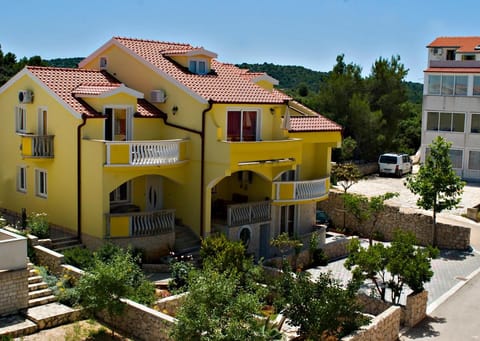 Apartmani Slavica Apartment in Tisno