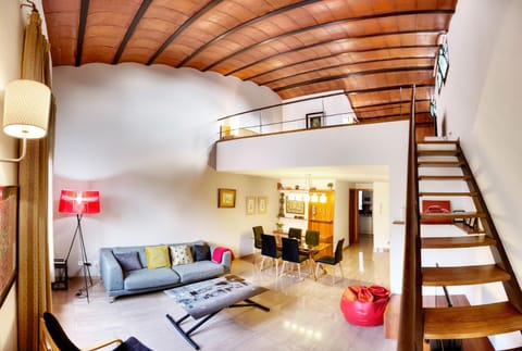 Living room, Dining area