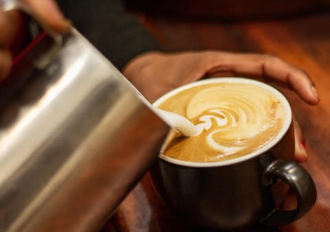 Restaurant/places to eat, Internal: Not applicable to any particular room