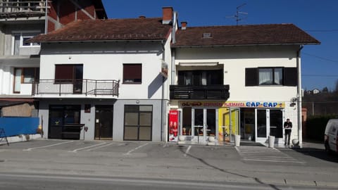 Rooms Adrijana Bed and Breakfast in Federation of Bosnia and Herzegovina