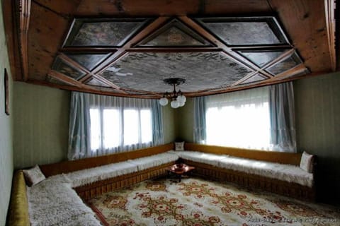 Bujtina Zhaveli Bed and Breakfast in North Macedonia