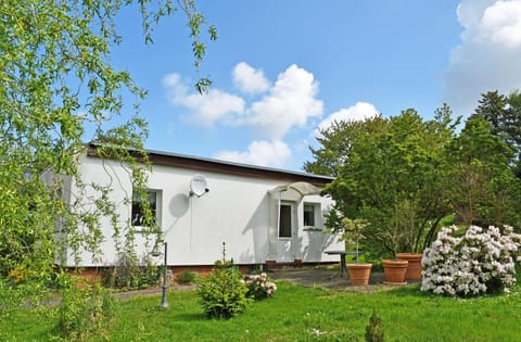 Property building, Garden view