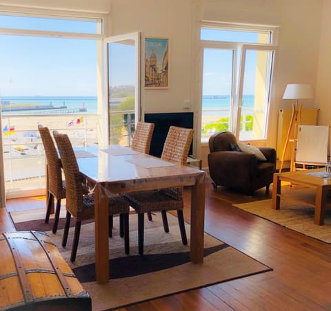 Balcony/Terrace, Living room, Sea view