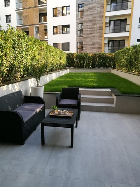 Patio, Garden, Garden, On site