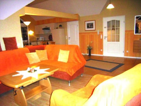 Living room, Decorative detail