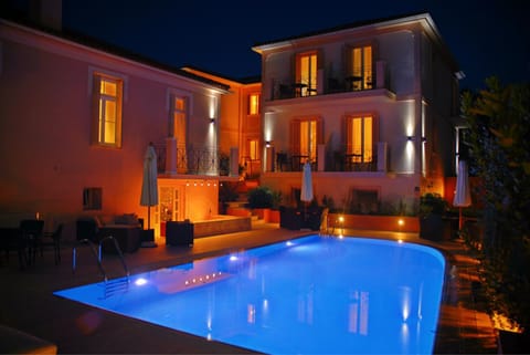 Night, Swimming pool