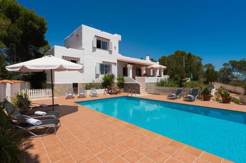 Property building, Patio, Day, Pool view, Swimming pool