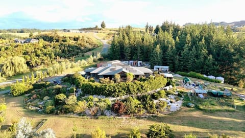 Property building, Bird's eye view