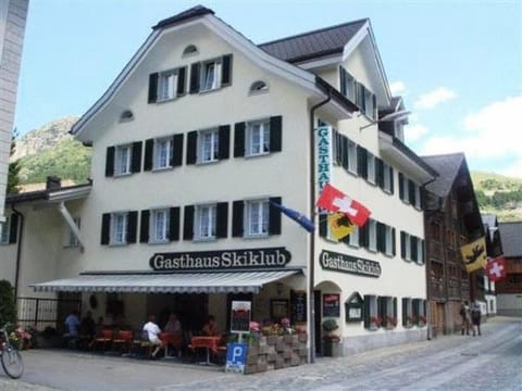 Facade/entrance, Summer