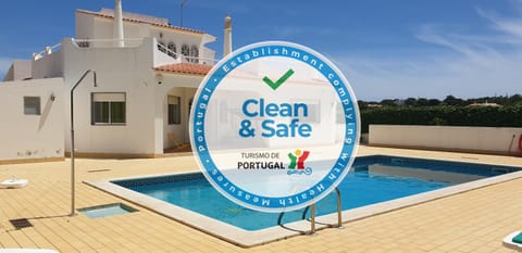 Facade/entrance, Swimming pool, Certificate/Award