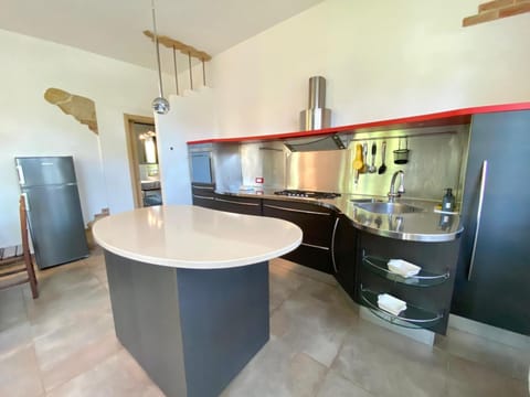 Kitchen or kitchenette, oven, stove