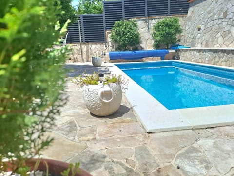 Day, Pool view, Swimming pool