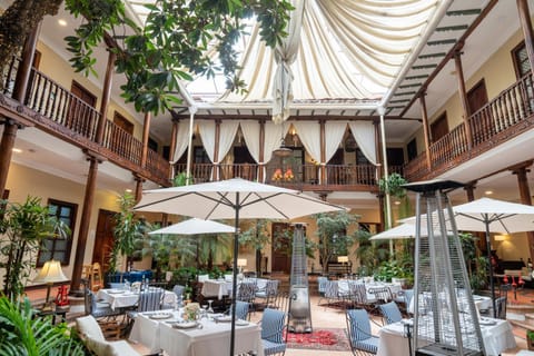 Property building, Patio, Restaurant/places to eat