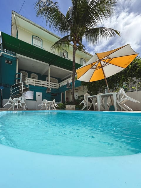 Property building, Swimming pool, Breakfast