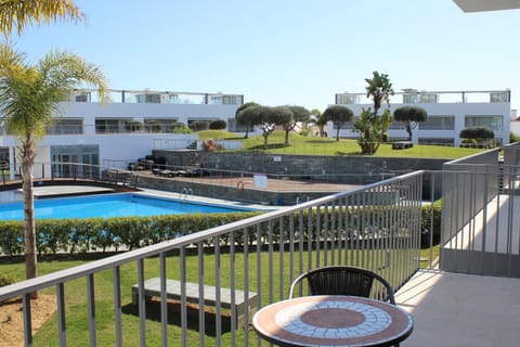 Property building, Garden, View (from property/room), Balcony/Terrace, Garden view, Pool view, Swimming pool