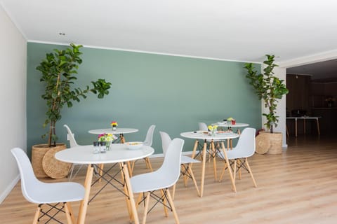 Bloubergstrandlodge Bed and Breakfast in Cape Town