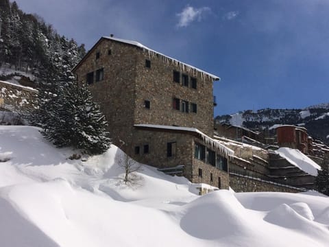 Property building, Winter