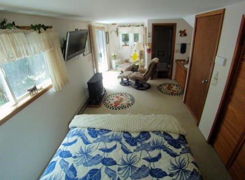 Country Goose Bed and Breakfast in Volcano