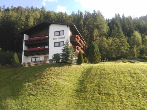 Facade/entrance, Natural landscape