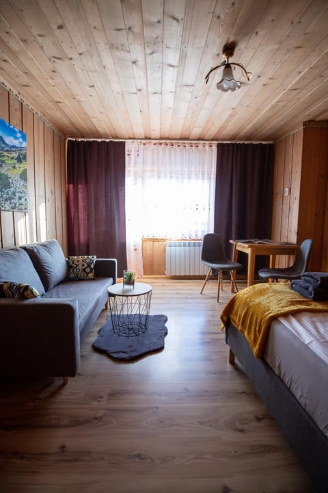 Communal lounge/ TV room, Living room, Photo of the whole room, Seating area