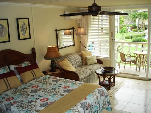 Islander on the Beach Unit 244 Apartment in Waipouli Beach