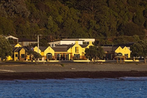 Property building, Activities, View (from property/room), View (from property/room), Kitchen or kitchenette, On site, Sea view, Sea view, Facility for disabled guests, Parking, furniture, heating