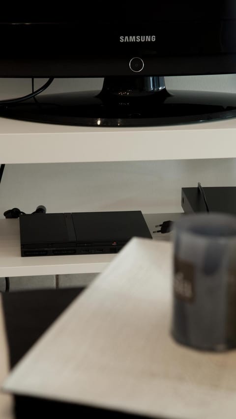 Game Room, Evening entertainment