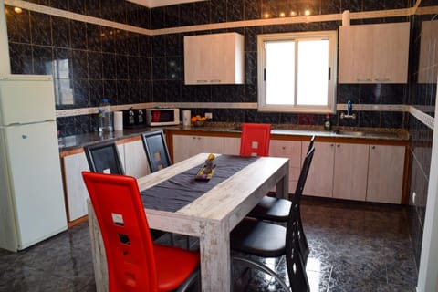 Decorative detail, Communal kitchen
