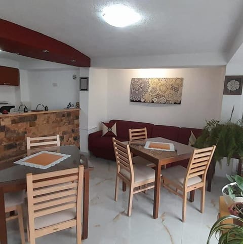 Apartments Villa Saray Bed and Breakfast in Ohrid