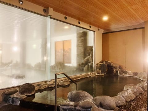 Hot Spring Bath, Open Air Bath, Public Bath
