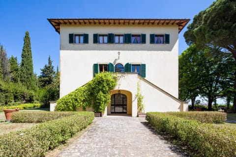 Facade/entrance, On site, Area and facilities, Area and facilities, Inner courtyard view