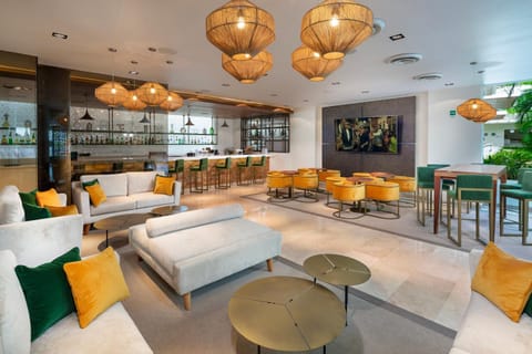 Lounge or bar