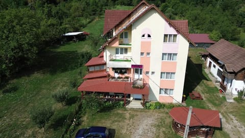 Property building, Day, Natural landscape, Bird's eye view, Parking