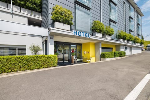 Frohsinn Hotel in Zug, Switzerland