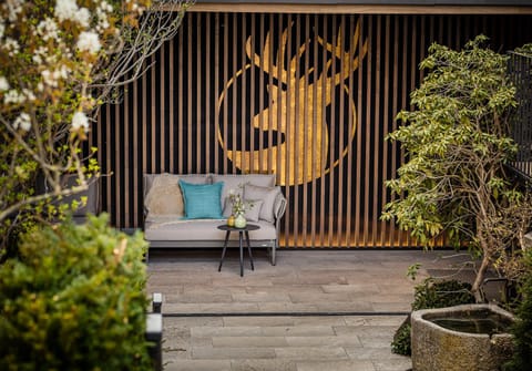 Property building, Lobby or reception