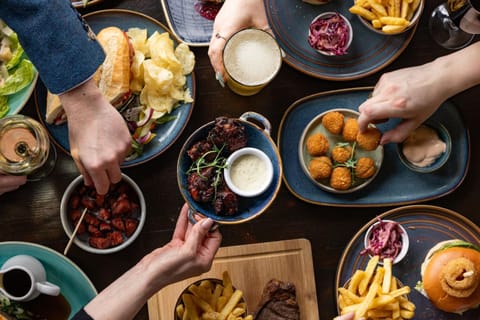 The Mortimer Arms Inn in Test Valley District