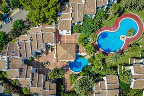Bird's eye view, Garden view, Pool view