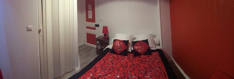 Hotel du Chemin de Fer Hotel in Île-de-France