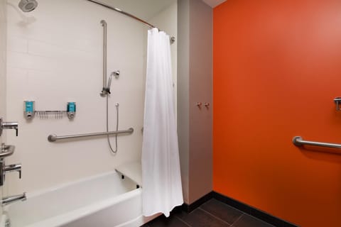 Aloft Seattle Sea-Tac Airport Hotel in SeaTac