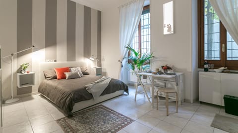 Living room, Dining area, Bedroom