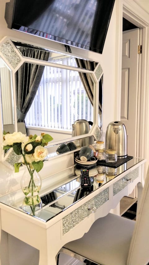 Number 4 Bed and Breakfast in Londonderry