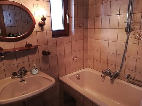 Ferienhaus Gundolf Christine & Peter Apartment in Tyrol