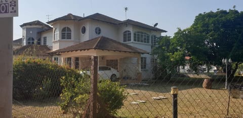 Property building, Facade/entrance, Garden view