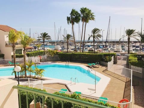 Natural landscape, Balcony/Terrace, Balcony/Terrace, Beach, Beach, Garden view, Pool view, Sea view, Supermarket/grocery shop, Swimming pool